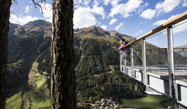 ©-TVB-Tiroler-Oberland-Kaunertal-Daniel-Zangerl-Aussichtsplattform-Adlerblick-2014-(28)